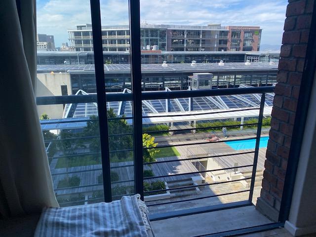 1 Bedroom Property for Sale in Gardens Western Cape